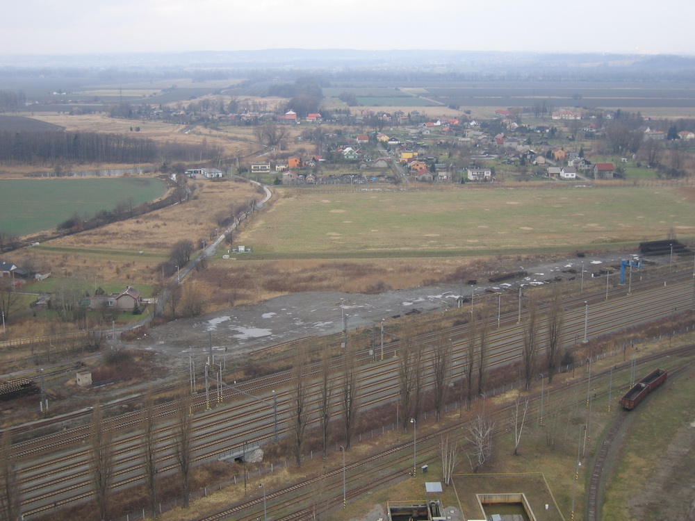Pohled na Bohumín z rockwoolackého komínu ve Skřečoni