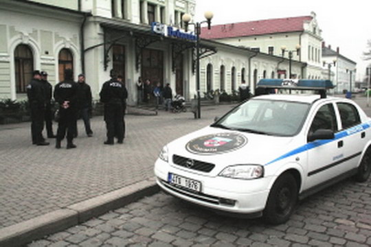 Strážníci našli několik kradených aut