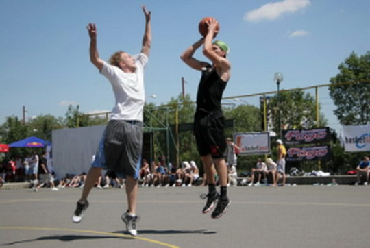 Červnový turnaj ve streetballu pro veřejnost