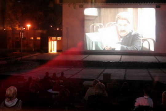 Prázdninový večer zpříjemní atmosféra letního kina