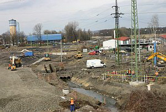 Čistota a osvětlení ulice Na Hrázi