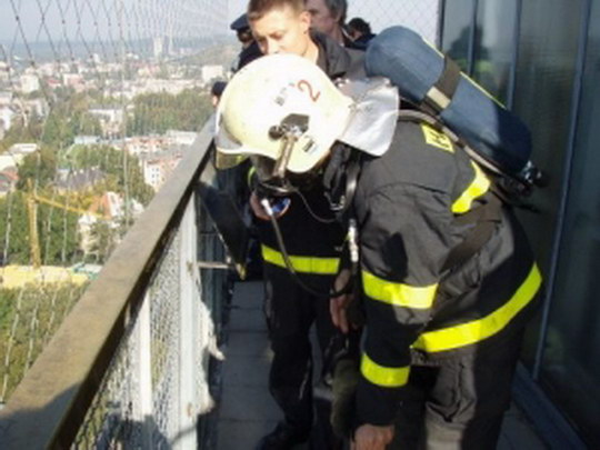 Hasiči z Bohumína se připojí k výstupu do schodů ostravské radniční věže