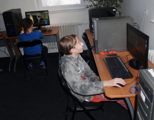 Počítačová učebna domu dětí a mládeže dostala nový kabát