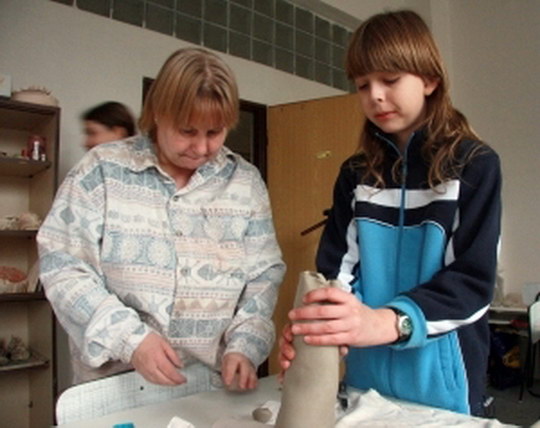 Únorové a březnové soboty v domě dětí ve znamení keramické dílny