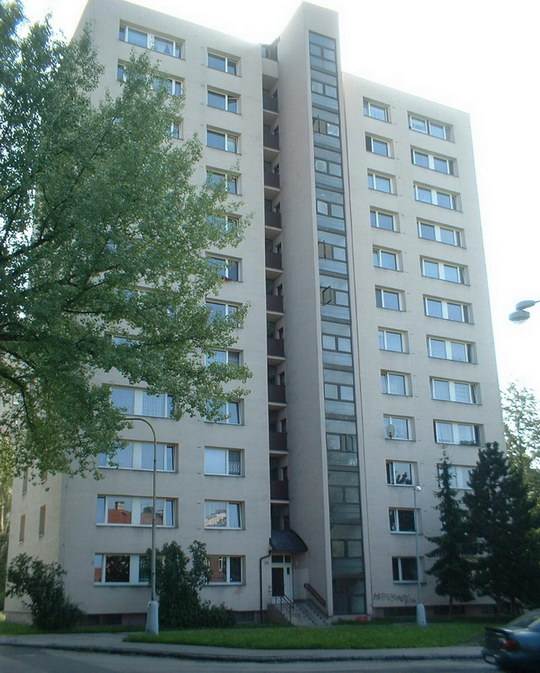 V městských domech se schodiště vytírá jedenkrát za týden