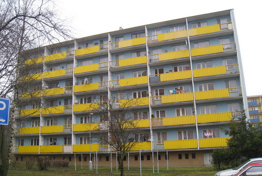Domy v Okružní ulici dostanou nové střechy