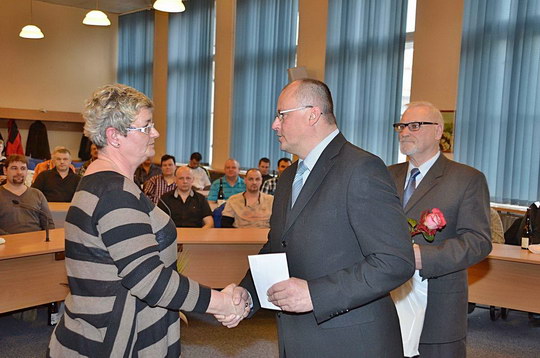 Dárci krve dostali symbolicky láhev červeného vína