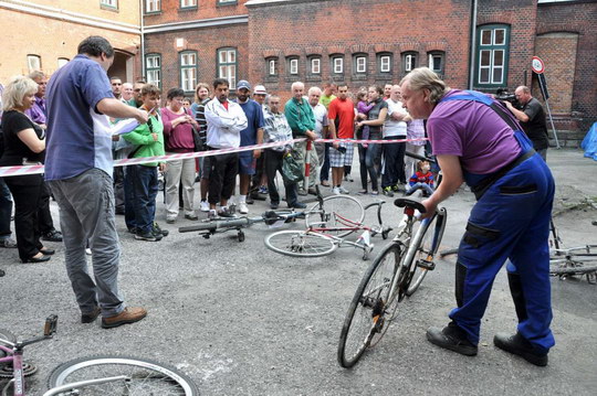 V dražbě šly na dračku hlavně bicykly