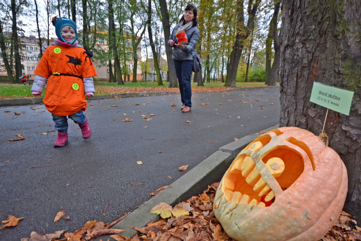 Sobotní Halloween slibuje minidisco a bublinkovou show, vyvrcholí tradičním lampionovým průvodem