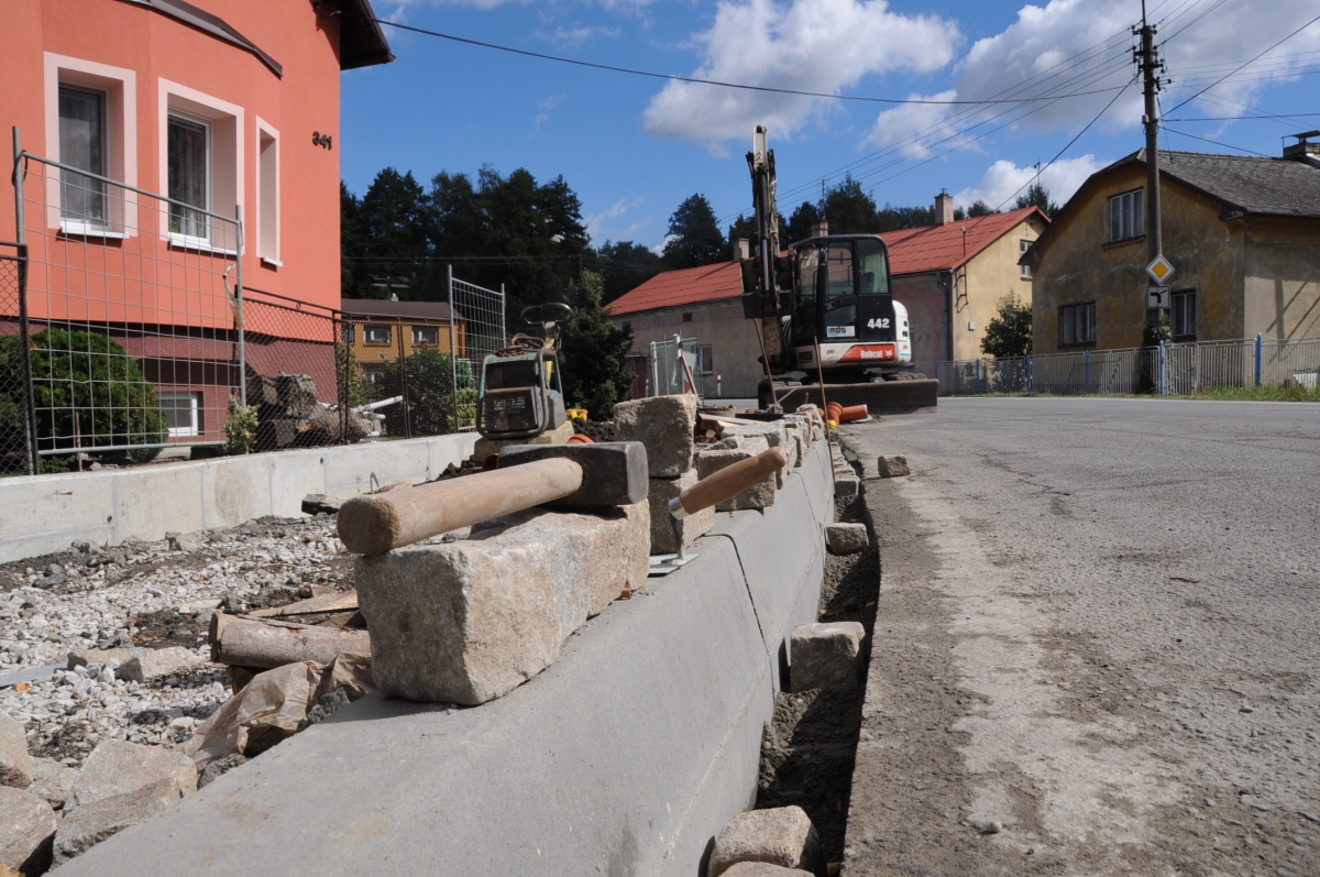 Finanční výpomoc využít jen obyvatelé, kteří nejsou napojeni na kanalizaci