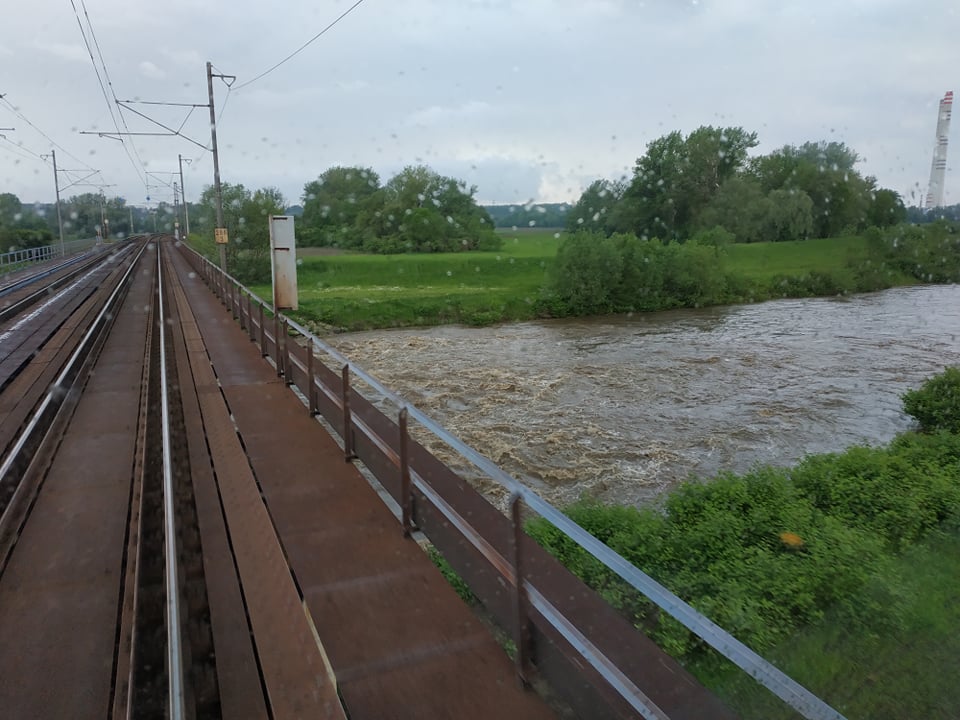 Meteorologové: srážky lokálně s úhrny 30 až 70 mm