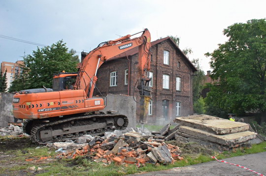 V centru Bohumína už začala proměna červené kolonie