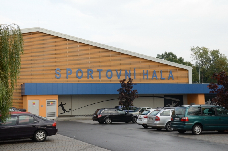 Sportovní haly posilují provozní dobu a do oběhu jdou permanentky pro novou sezónu