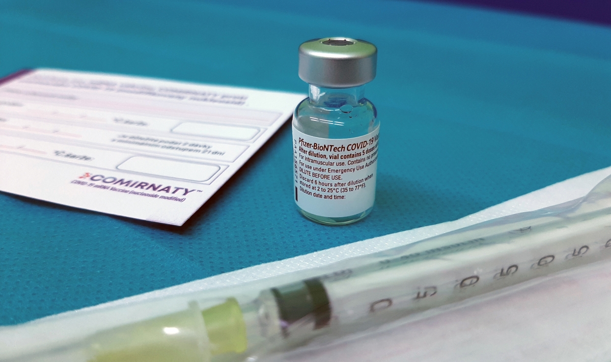 Dvě třetiny zaměstnanců škol v regionu se nechávají naočkovat proti koronaviru