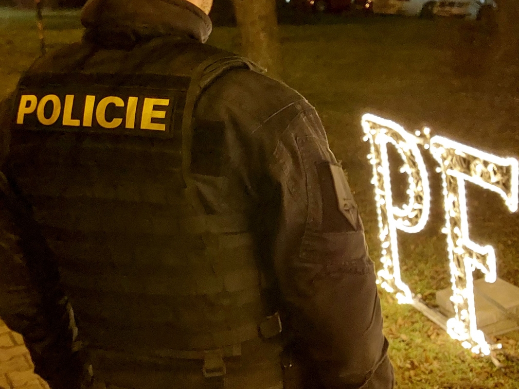 Krajští policisté: Silvestrovské oslavy a přelom roku bez mimořádných událostí