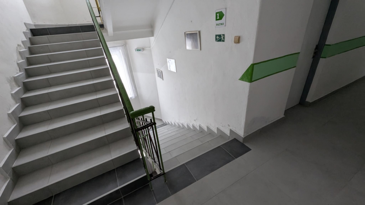 Dům dětí a mládeže omladil chodby a schodiště v hlavní budově