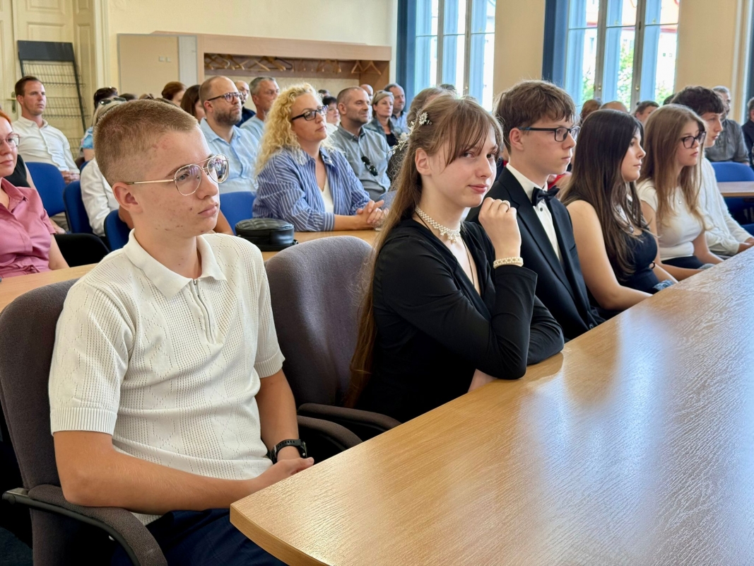 Bohumín fandí mladé generaci, ocenil dvě desítky úspěšných deváťáků