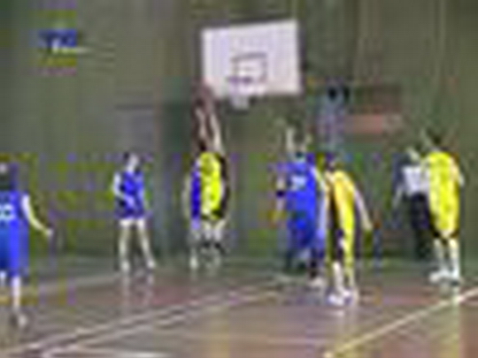 Bohumín porazil v basketbalu Lipník - show video