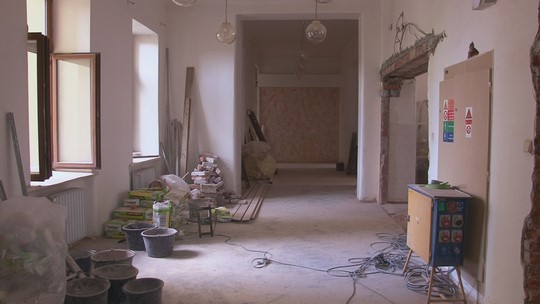 V domově Cesmína modernizují interiér a staví výtah - zobrazit video