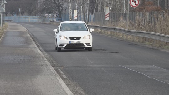 Nejen výmoly, Bohumín svolal jednání se silničáři - show video