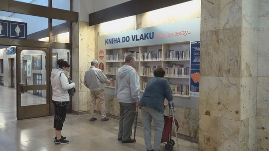 Bohumínská Kniha do vlaku mezi největšími v Česku - show video