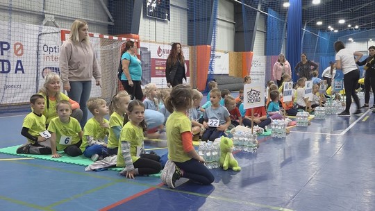 Velké sportovní hry mateřských škol - show video