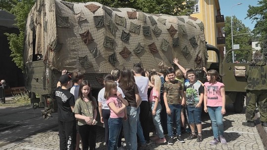 Dobová vojenská technika v Bohumíně - show video