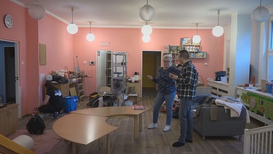 Bobeš odstraňuje následky povodní - show video