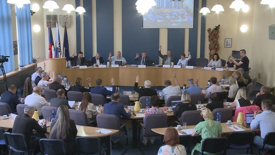Zasedání zastupitelstva města č. 18 - zobrazit video