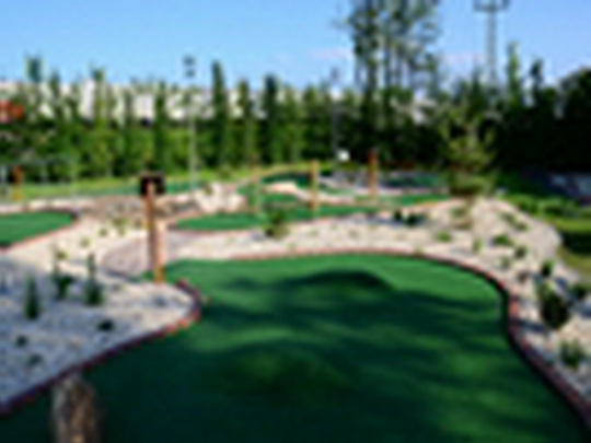 Bohumínské sportovní centrum BOSPOR - Adventure Golf